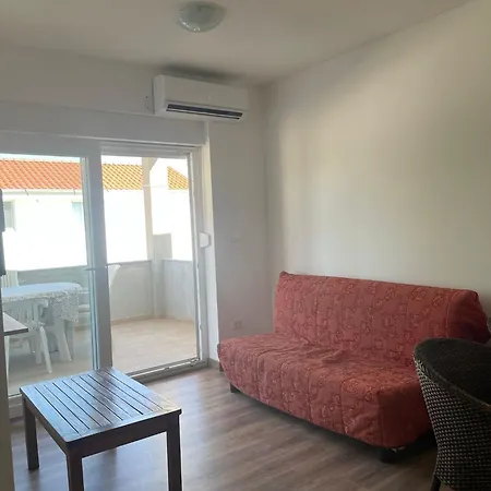 Maksan 2 Apartment *